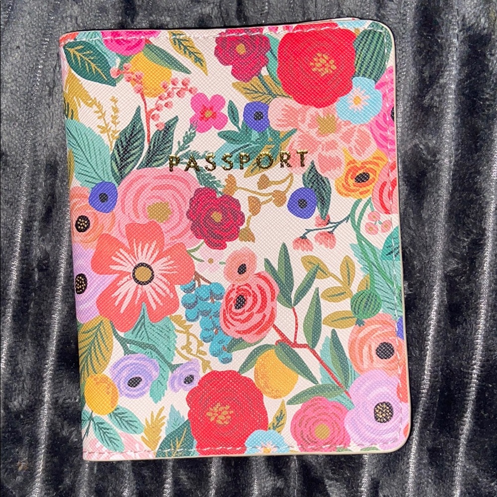 Garden Party Floral Passport Holder - Rifle Paper Co. - Picture 3 of 5